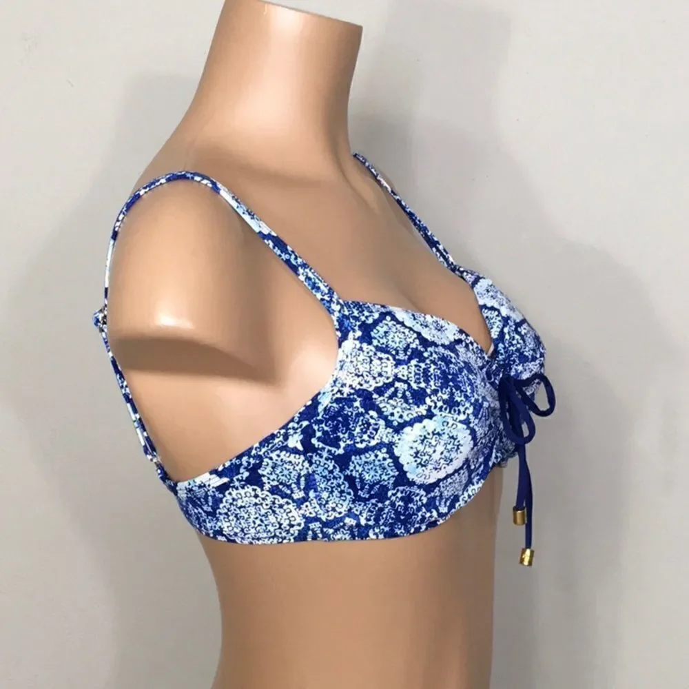 New. Lauren Ralph Lauren blue tile bikini top. New.